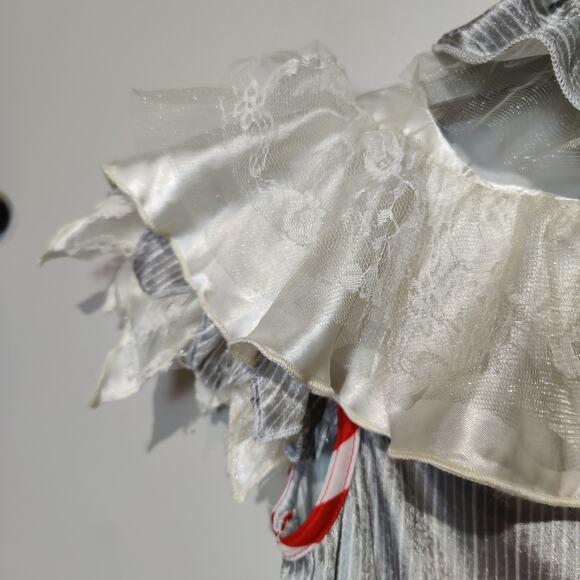 Halloweencostumes Girls Sz M 4+ Pennywise Creepy Clown Costume Carnival Grey Red - Picture 10 of 11